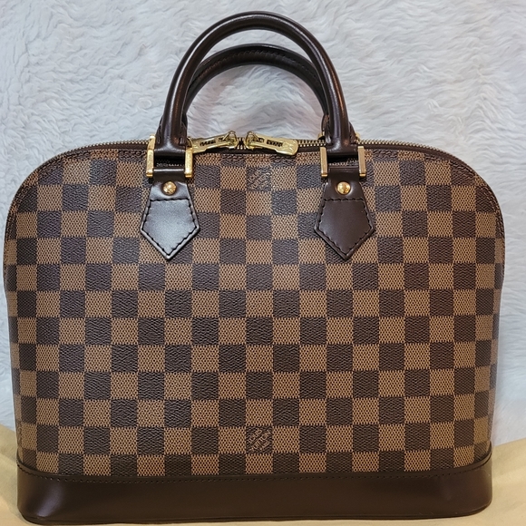 Authentic Louis Vuitton Damier Ebene Coated Canvas Leather Alma PM Satchel Bag - Picture 2 of 16